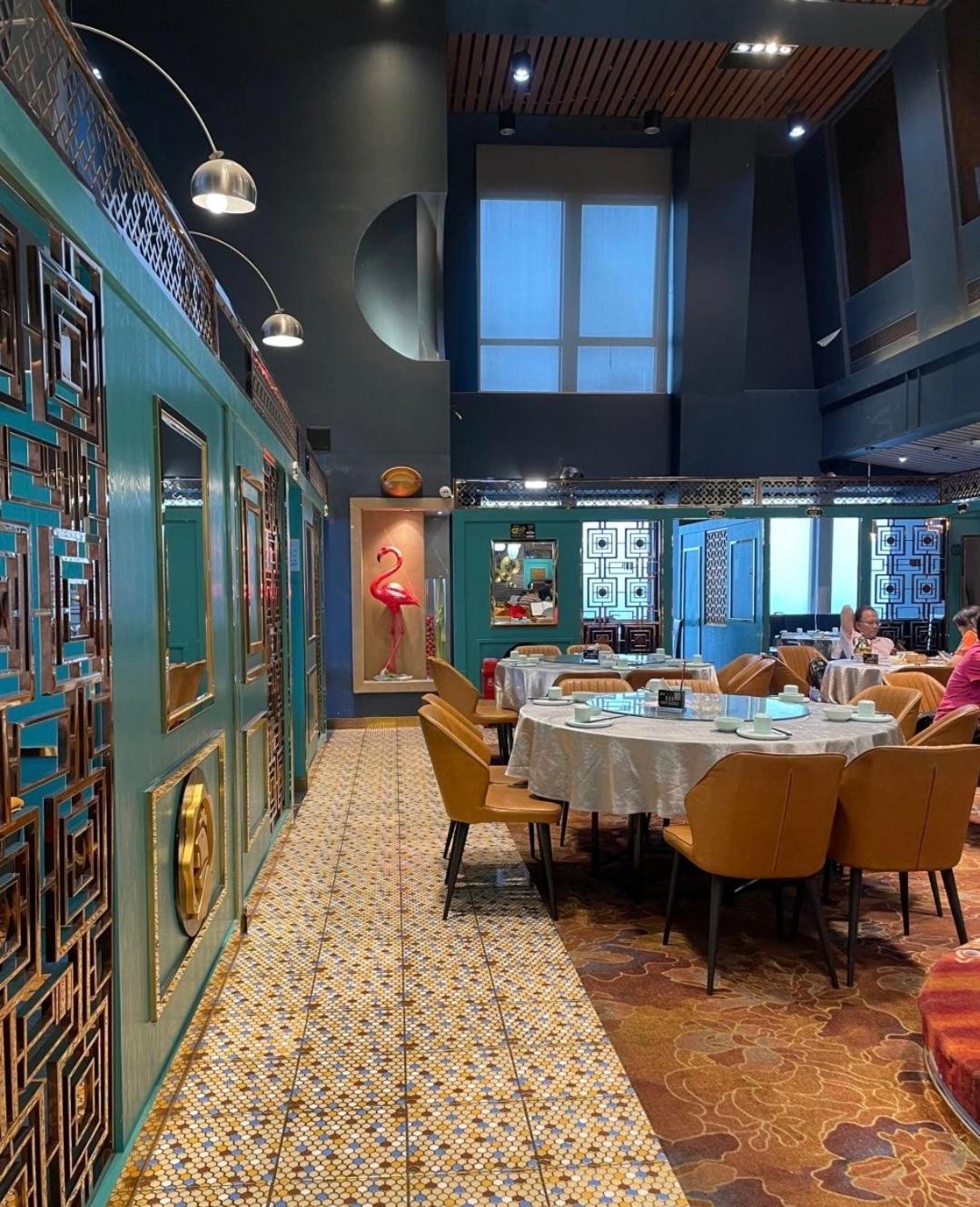 Ht Legend Hotel Changgang Metro Station Exit F -Direct To Canton Fair Ngoại thất bức ảnh