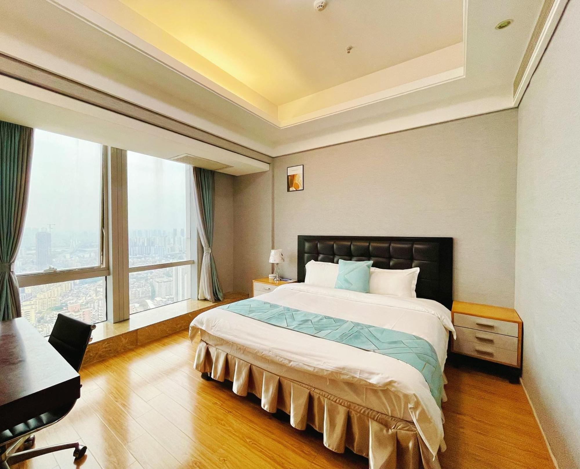 Ht Legend Hotel Changgang Metro Station Exit F -Direct To Canton Fair Ngoại thất bức ảnh